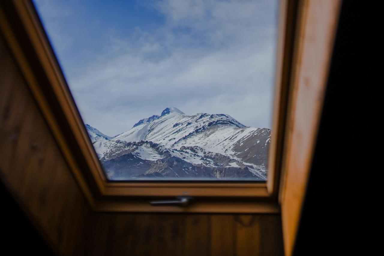 Suatis Resort Kazbegi Buitenkant foto