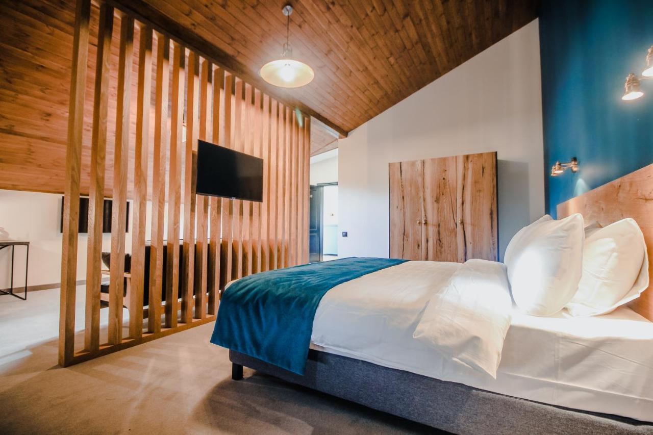 Suatis Resort Kazbegi Buitenkant foto