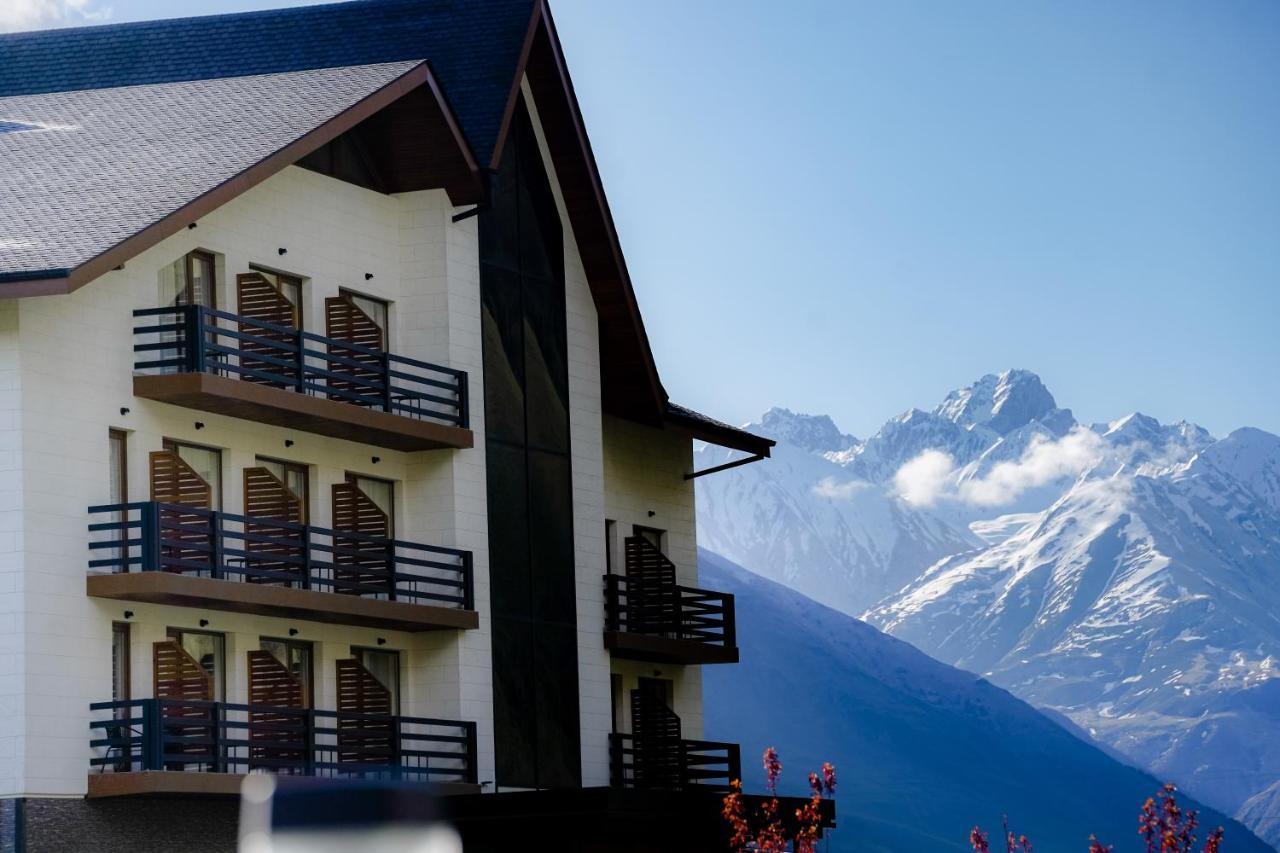 Suatis Resort Kazbegi Buitenkant foto