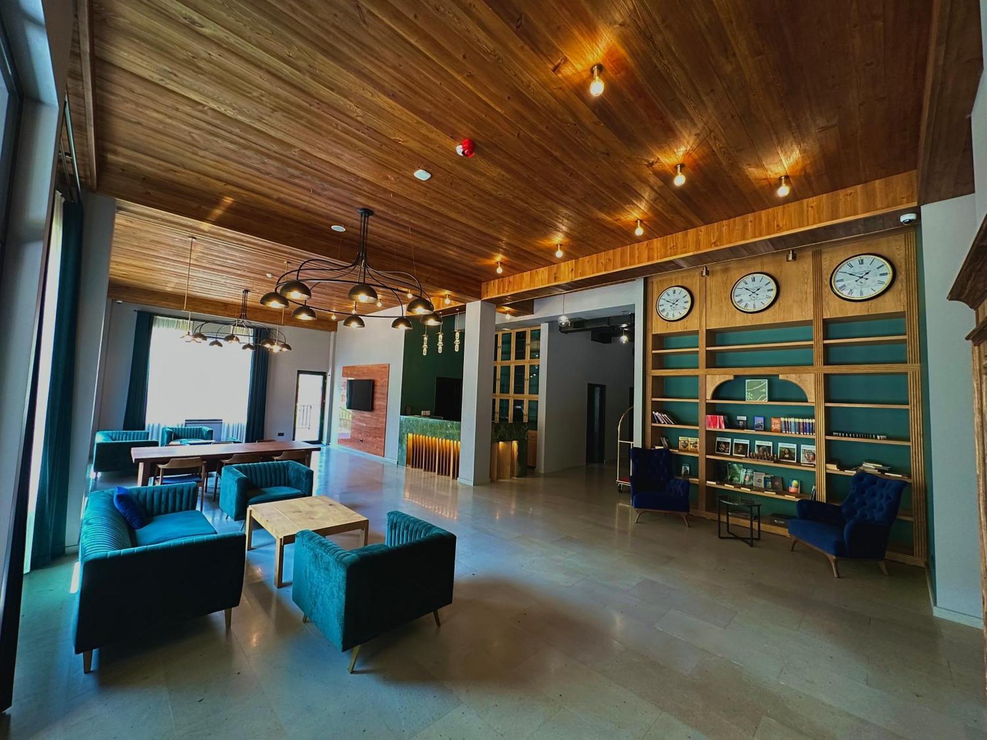 Suatis Resort Kazbegi Buitenkant foto